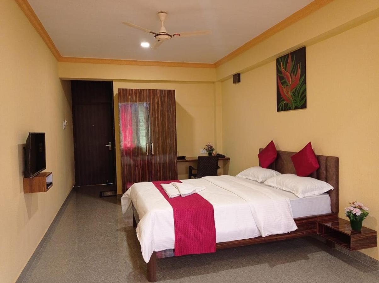 Brit'S Palace Goa Agacaim Екстер'єр фото